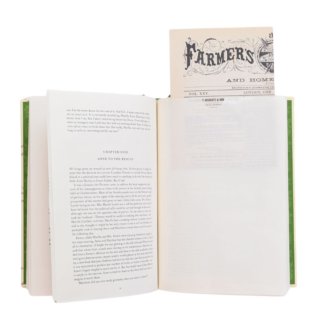 Anne of Green Gables - With Letters from the Characters' Correspondence