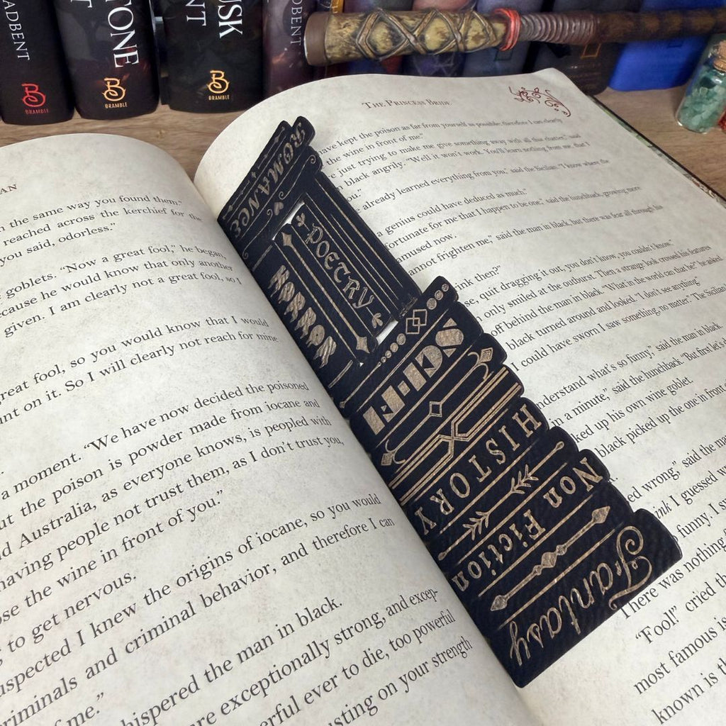 Bookshelf Graphic Bookmark