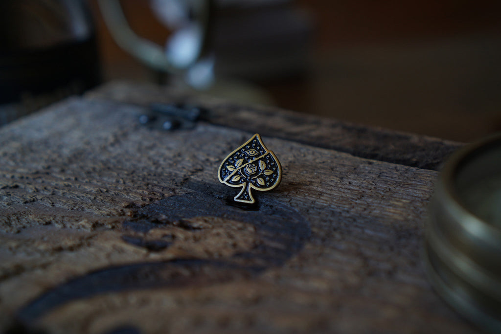 Broken Spade Pin
