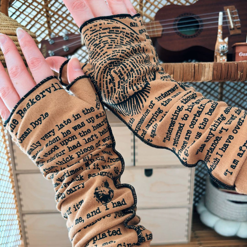 Sherlock Holmes Writing Gloves